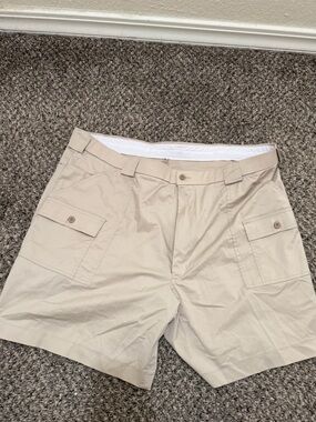 Sportif USA Original Stretch Cargo Shorts Men’s Size 46 Khaki Tan Boating Travel